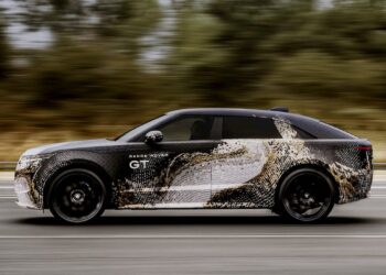 Ето първият ни поглед към Range Rover GT на живо [Видео]