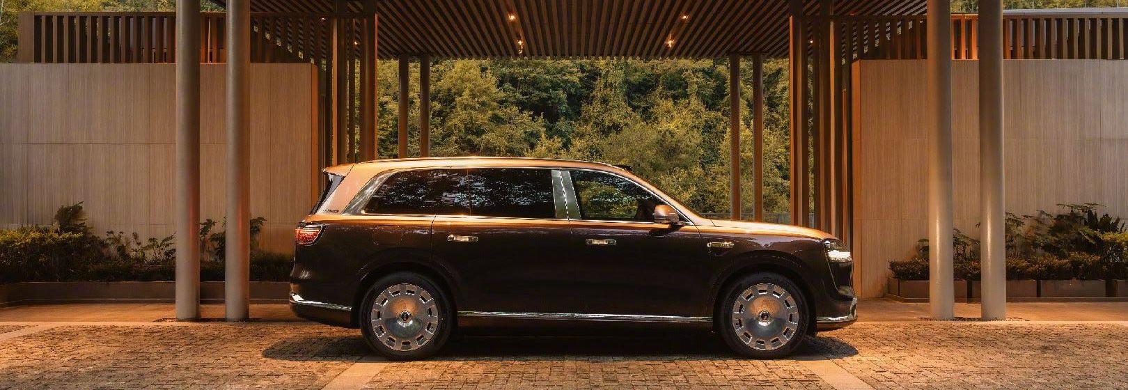 SUV-ът Aito M9 на HIMA с мощност 890 hp доминира в сегмента на луксозните автомобили в Китай, твърди представител на Huawei 5 aito m9 a