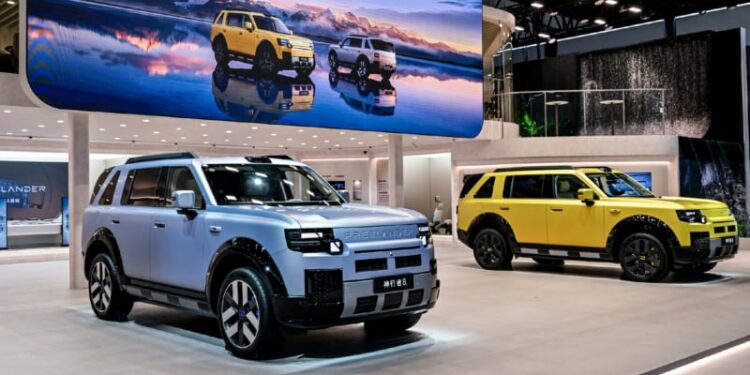 Кросоувърът Freelander 8 EREV ще бъде представен в Китай на 3 септември, преди глобалното му пускане на пазара 1 freelander 8 800x450 1