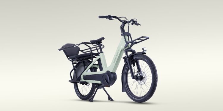Urban Arrow навлиза на пазара на електрически велосипеди с дълъг багажник за превоз на товари в САЩ с новия си модел Breeze 1 urban arrow breeze cargo bike header 1