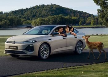 Предварителните продажби на Volkswagen ID. Era 5S в Китай започнаха на цена от 17 175 USD