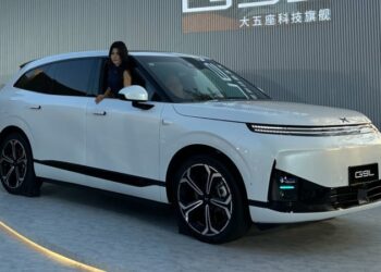 Xpeng G9L разкри цената си – с задно колело с управление и пробег от 755 км