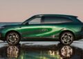 Петместният SUV Xpeng G9L бе представен в Китай като глобален модел