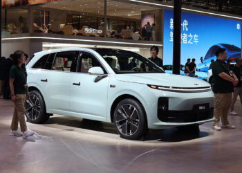 Li Auto ще инвестира 390 милиона долара в Sunwoda EVB и ще стане вторият по големина акционер