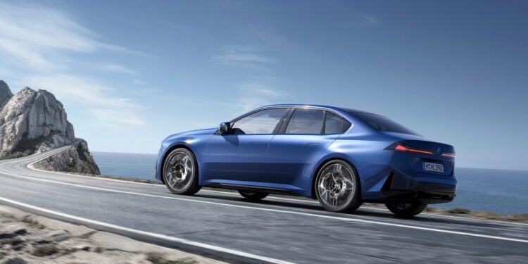 BMW ускорява пускането на новия i3, като резервациите започват следващата седмица 1 Bmw i3 reservations us