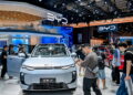 Най-новият флагмански SUV на BYD получи над 12 000 поръчки в рамките на един ден след представянето му