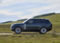 Първият луксозен електрически SUV на Range Rover струва 140 000 долара и предлага мощност, сравнима с тази на V8 [Снимки]