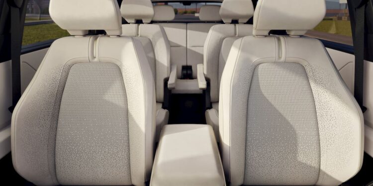 Toyota Highlander EV three row seats