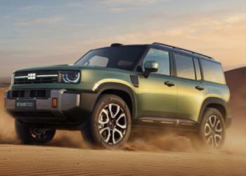 Първият офроуд SUV на Geely: Galaxy Zhanjian 700 с мощност 1 113 hp събра 43 900 предварителни поръчки за един час
