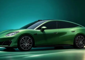 BYD се насочва към Xiaomi SU7 и Tesla Model 3 с представянето на новите модели „Fang Cheng Bao Formula S“ и „S GT“