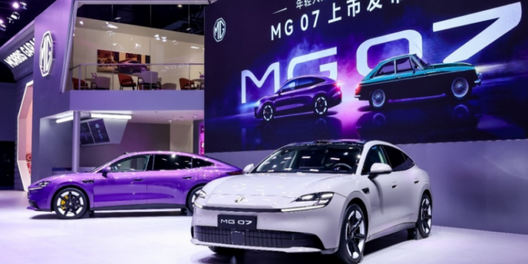 SAIC MG започва доставките на модела MG 07 след като за 10 дни след представянето му бяха получени 31 000 твърди поръчки 1 e59bbee78987 13 e1788229876294 800x451 1