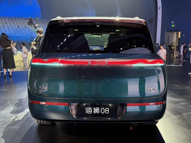 BYD Sealion 08 се представя в Китай: батерия „Blade“ от второ поколение както при моделите PHEV, така и при моделите EV 6 e59bbee78987 32