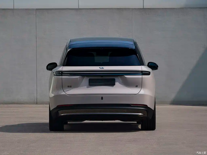Li Auto обяви новия си флагмански електрически SUV i9, чиято премиера е насрочена за 16 септември 4 e59bbee78987 90