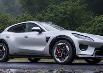 Luxeed RX SUV from Chery launched in China at 38,700 USD