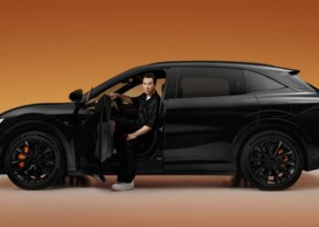 Новият електрически SUV Zeekr 7X ще бъде оборудван с батерия с капацитет 85 kWh в Китай